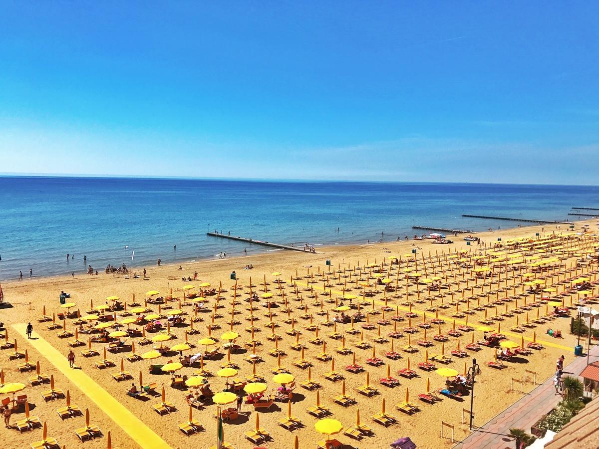 Hotel Villa Sorriso Lido di Jesolo Exterior photo