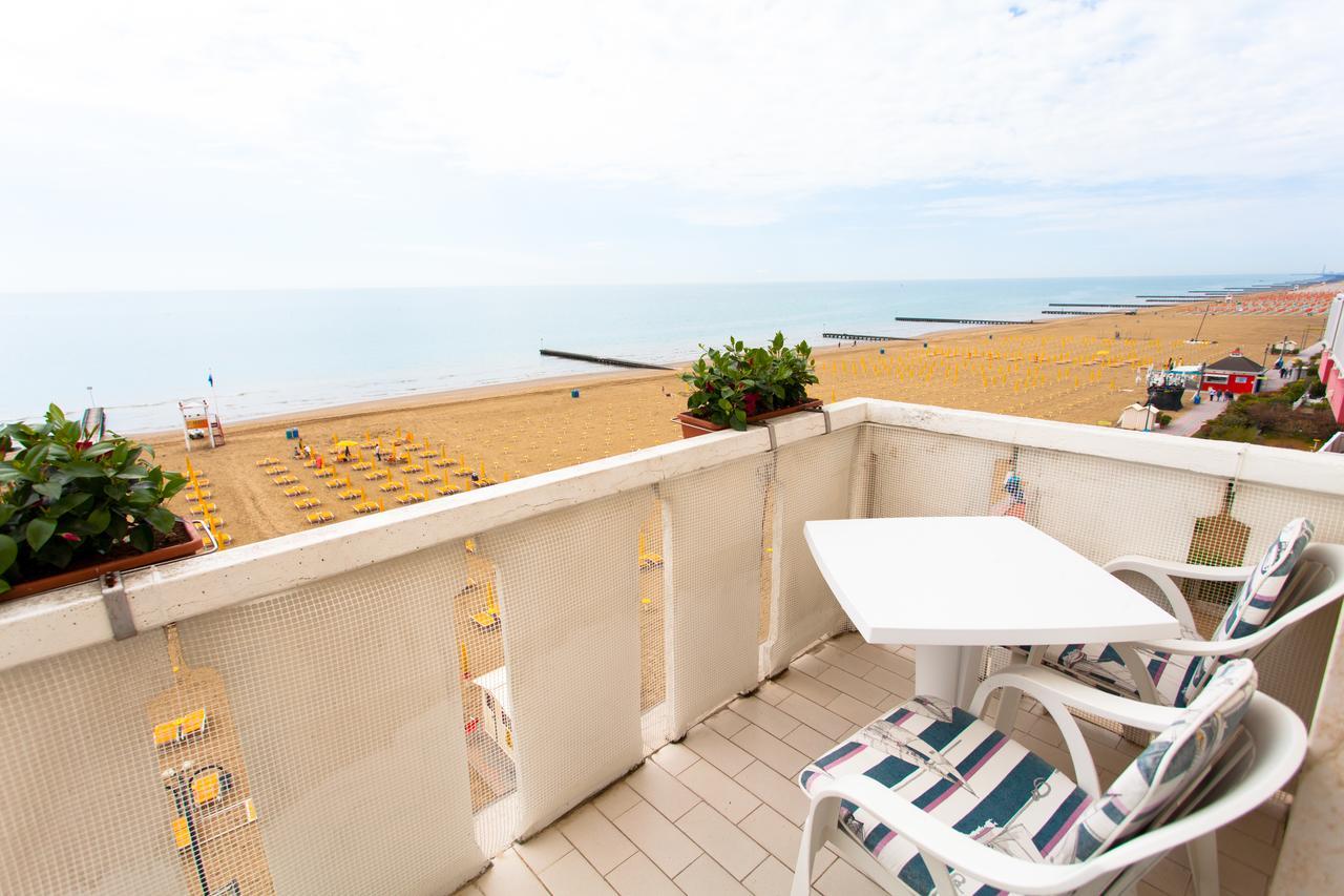 Hotel Villa Sorriso Lido di Jesolo Exterior photo